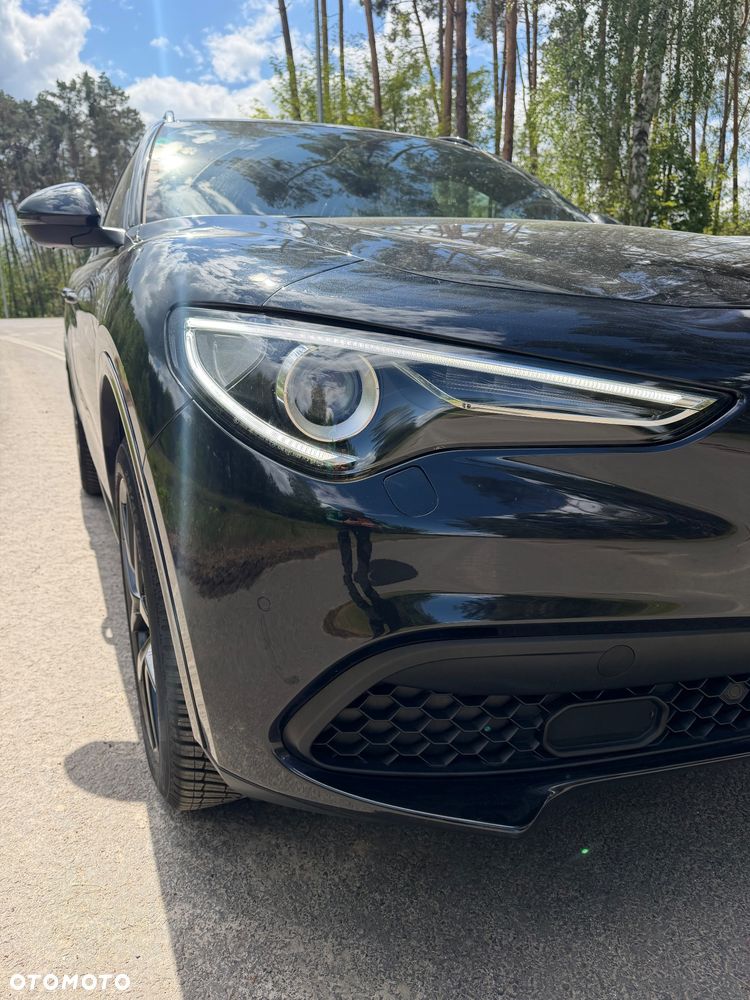 Alfa Romeo Stelvio - 9