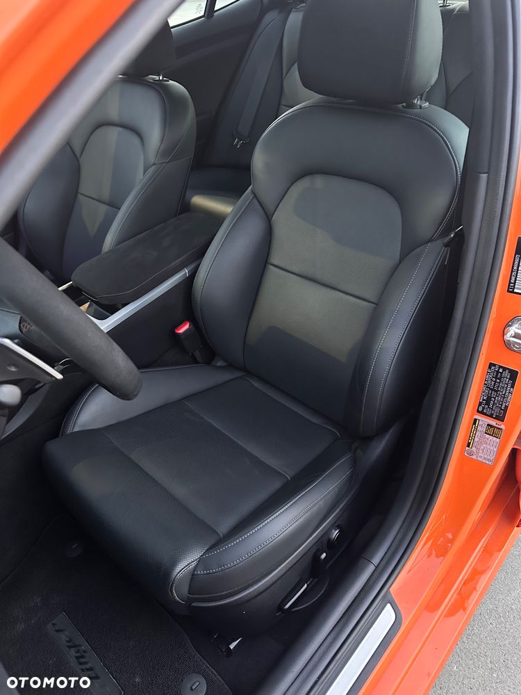 Kia Stinger 3.3 T-GDI V6 GT AWD - 17
