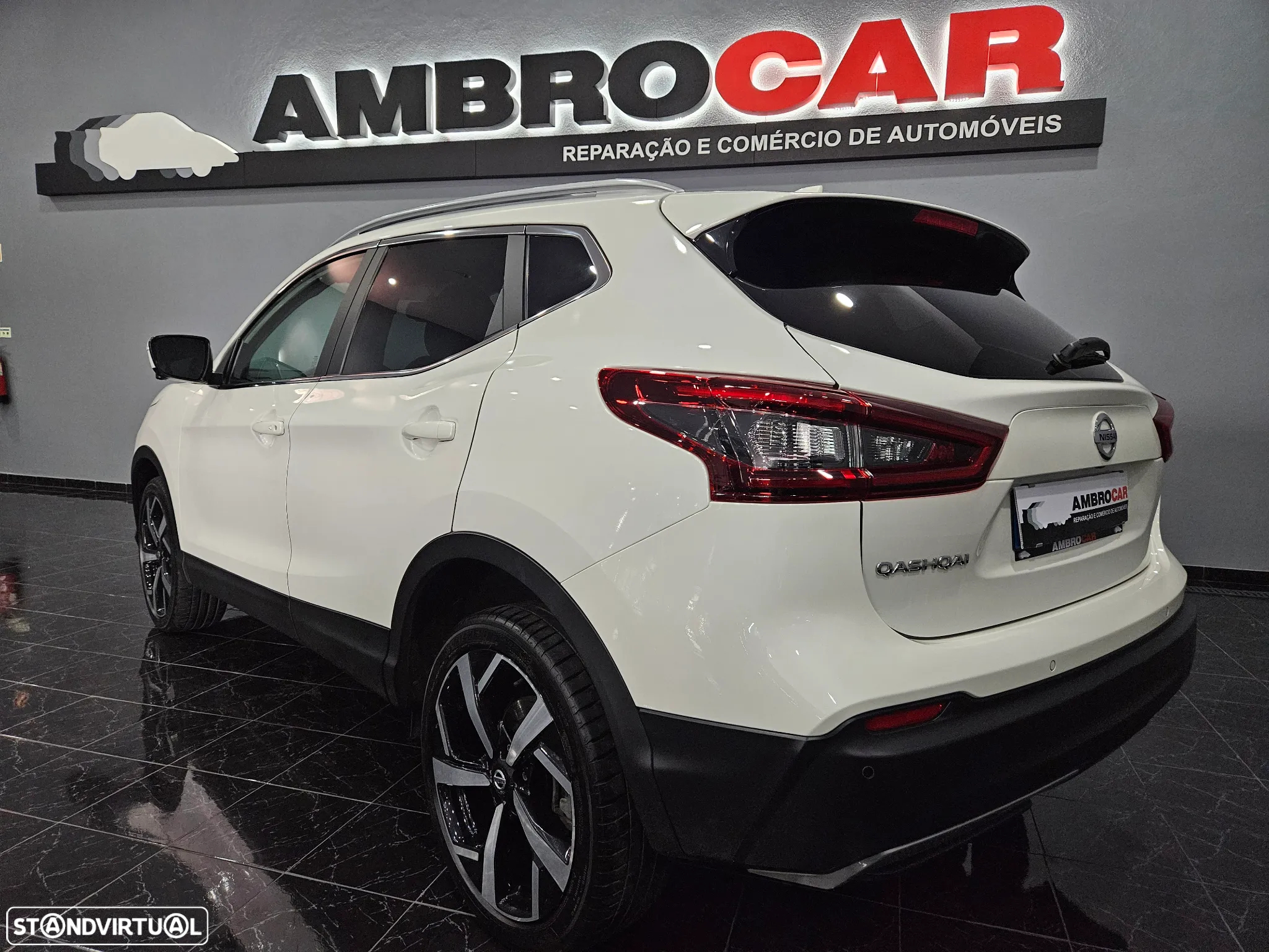 Nissan Qashqai 1.5 dCi DCT TEKNA - 3