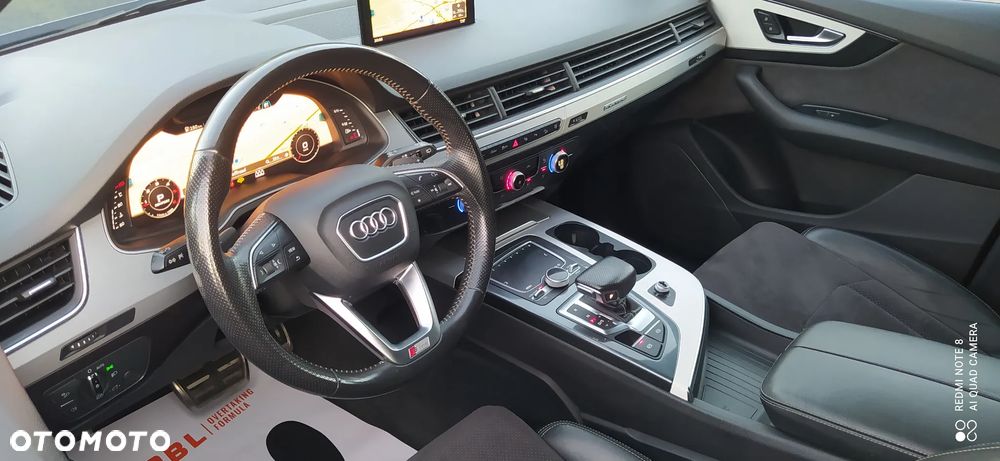 Audi Q7 - 11