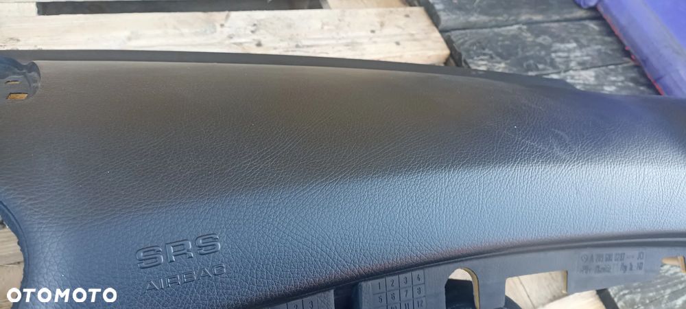 MERCEDES W209 CLK DESKA KONSOLA KOKPIT CZARNA EUROPA - 8