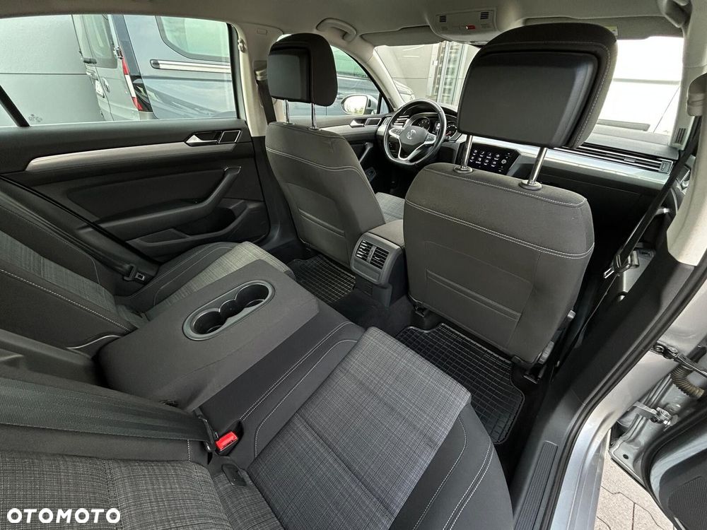 Volkswagen Passat 2.0 TSI Business DSG - 10