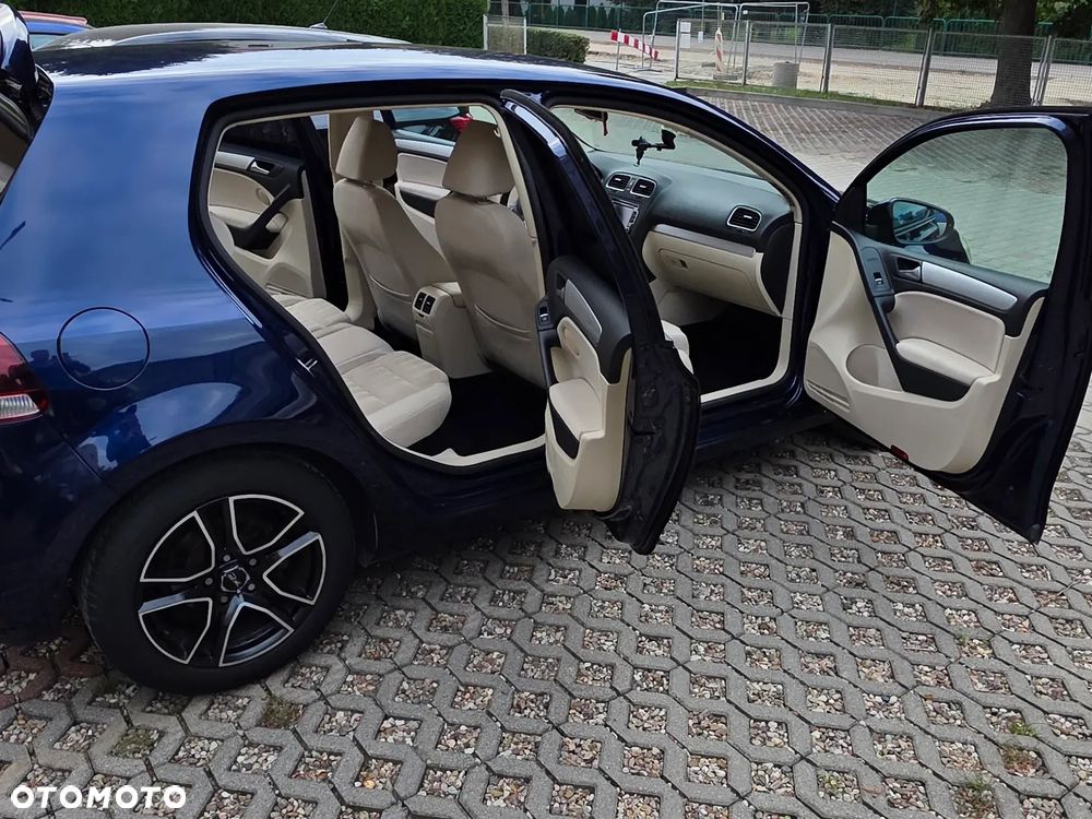 Volkswagen Golf 1.4 TSI Highline DSG - 10