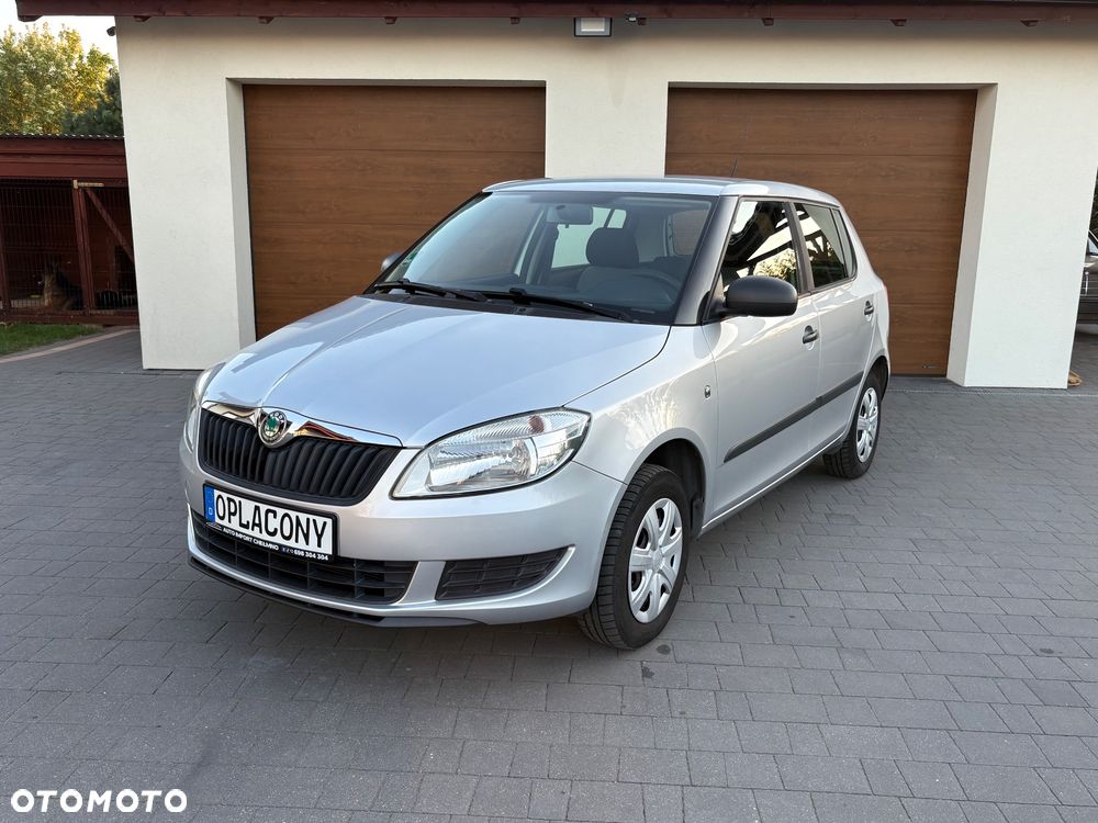 Skoda Fabia 1.2 HTP Ambiente - 2