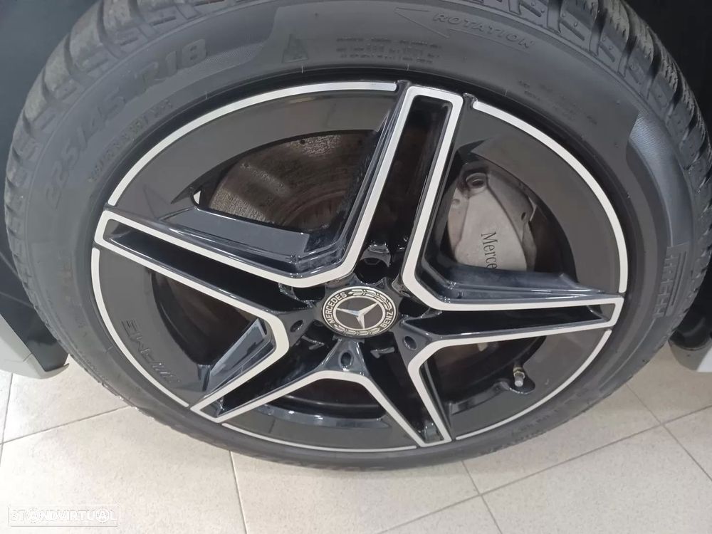 Mercedes-Benz C 300 de AMG Line - 37