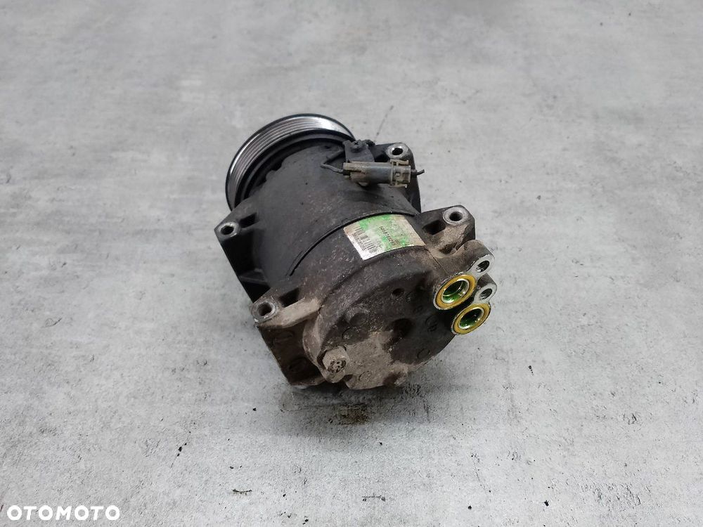 POMPA, SPRĘŻARKA KLIMATYZACJI VOLVO XC90 ( 02-14 ) 8708581 2.4 D5 - 8