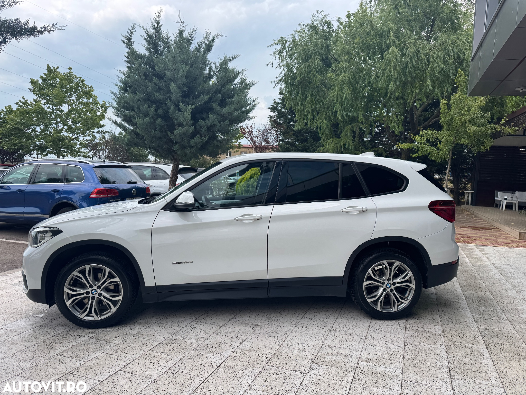 BMW X1 sDrive18d Aut. - 13