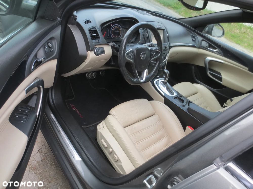 Opel Insignia 2.0 CDTI Exclusive S&S - 10