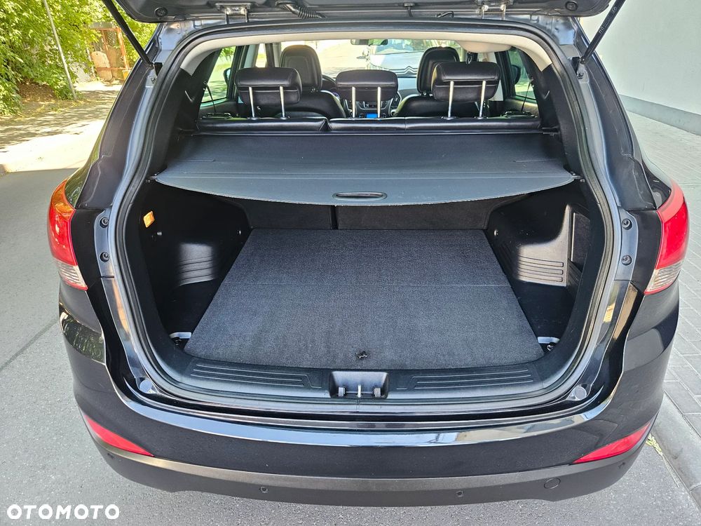 Hyundai ix35 1.6 2WD blue Trend - 12