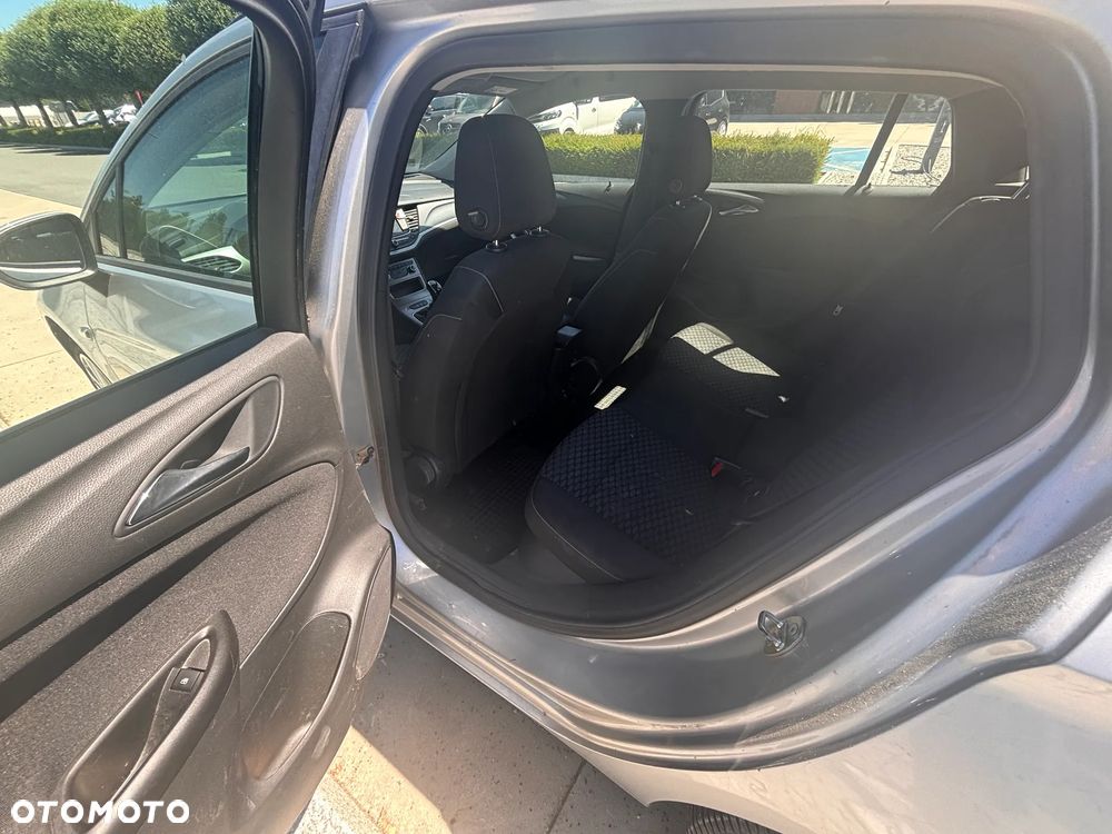 Opel Astra 1.6 CDTI Enjoy - 13