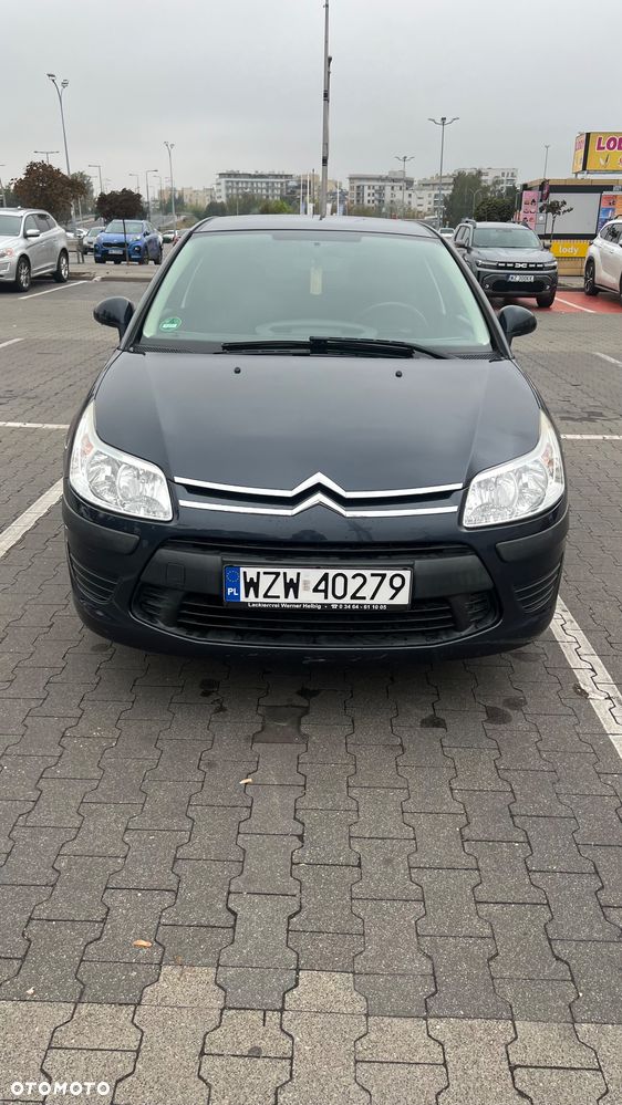 Citroën C4 1.4 16V Equilibre - 19