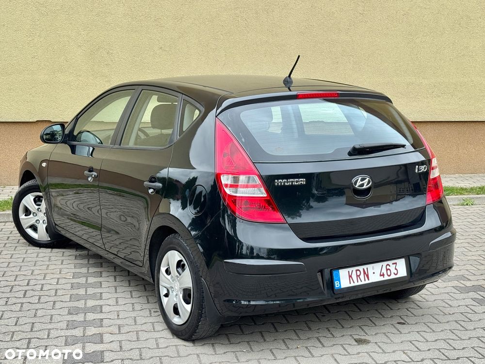 Hyundai i30 1.4 Blue Comfort - 3