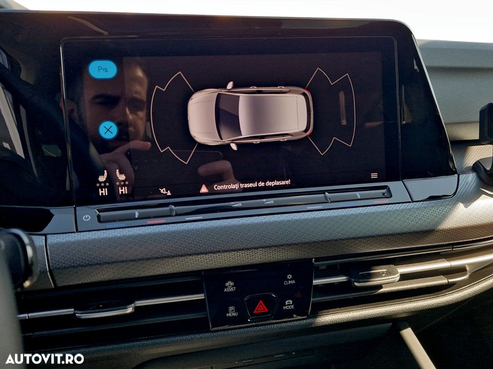 Volkswagen Golf 2.0 TDI DSG Life - 20