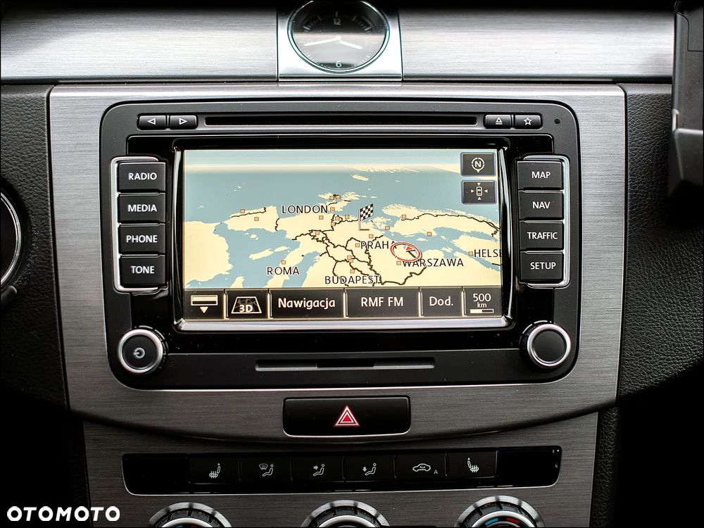 Volkswagen Passat - 27