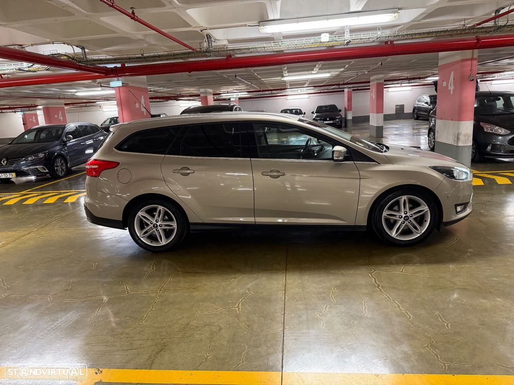 Ford Focus SW 1.0 SCTi Titanium Best - 11
