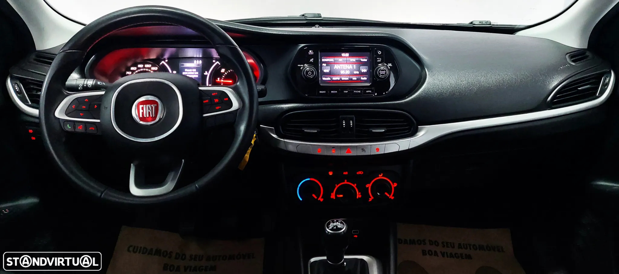 Fiat Tipo Station Wagon 1.3 M-Jet Lounge - 12