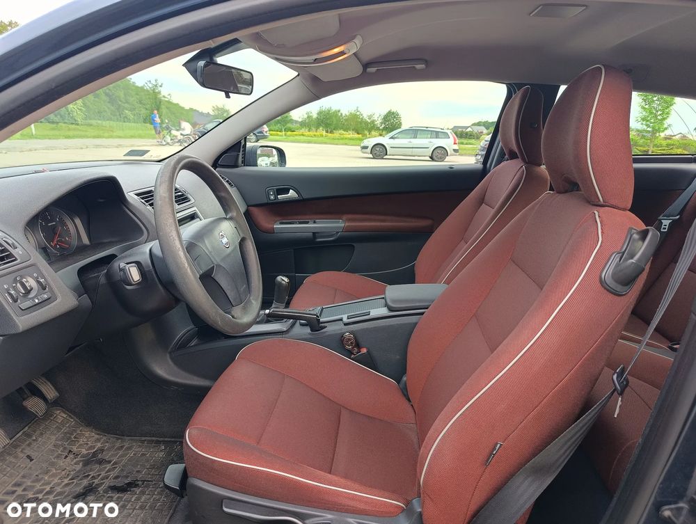 Volvo C30 1.6D - 14