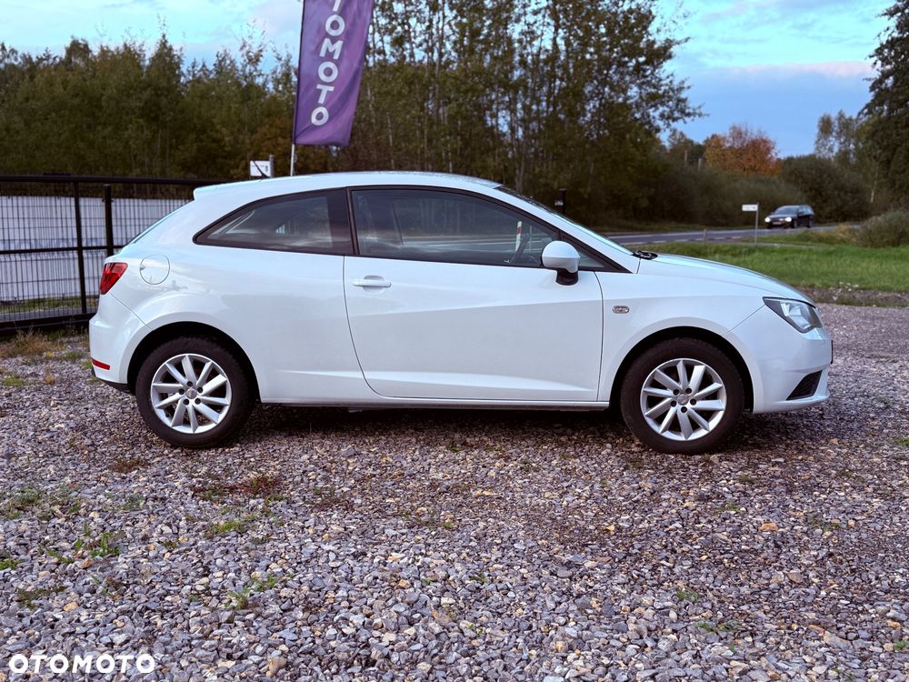 Seat Ibiza SC 1.4 16V Style - 4