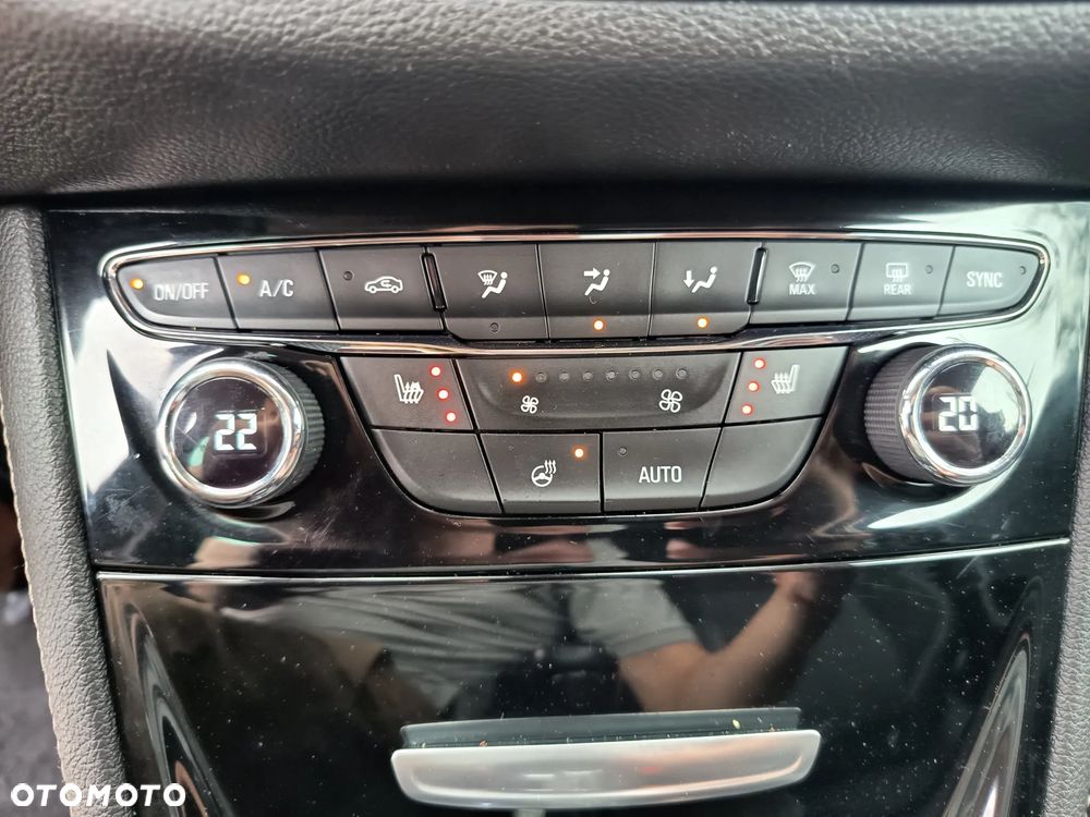 Opel Astra 1.4 Turbo Start/Stop Automatik Dynamic - 21