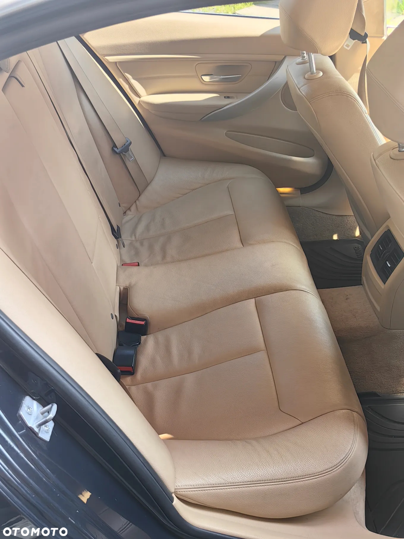 BMW Seria 3 320i Efficient Dynamics Luxury Line - 9