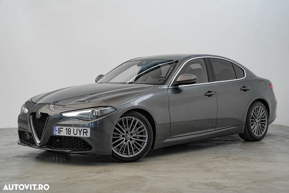 ALFA ROMEO Giulia 2018 — imagine 8