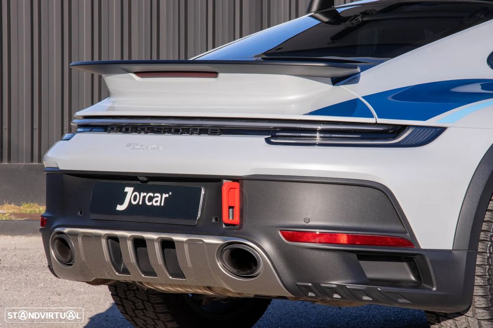 Porsche 911 (992) - 18