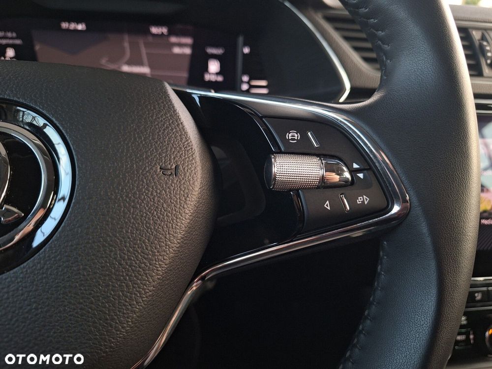 Skoda Superb 2.0 TSI Style DSG - 28