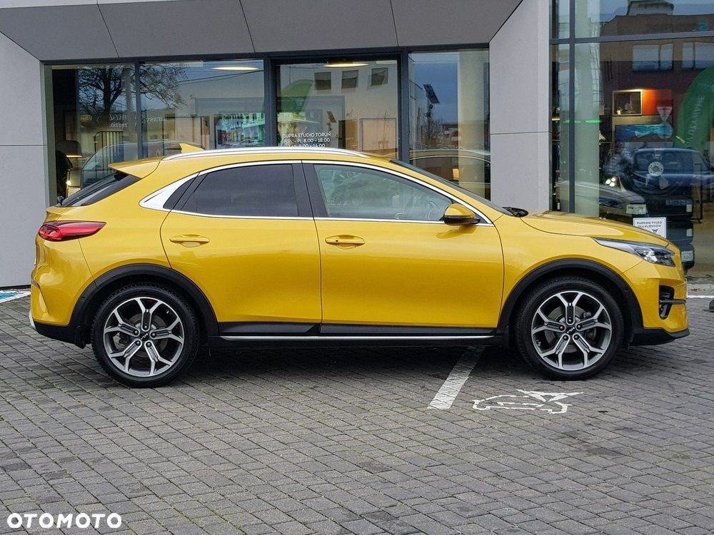 Kia XCeed 1.5 T-GDI L Business Line - 9