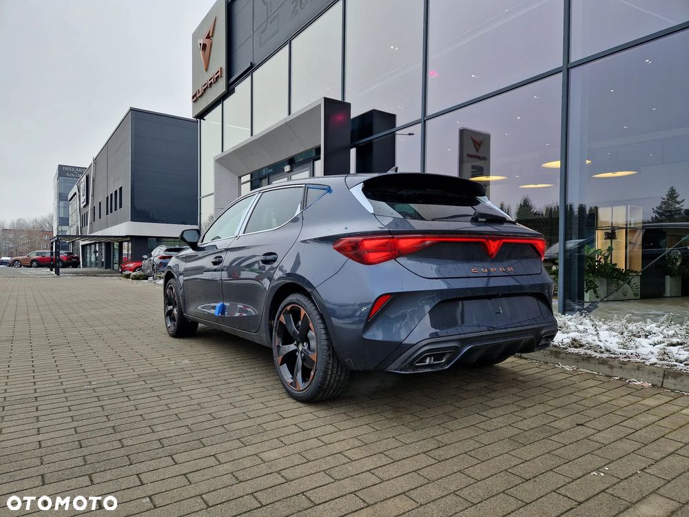 Cupra Leon 1.5 eTSI DSG - 5