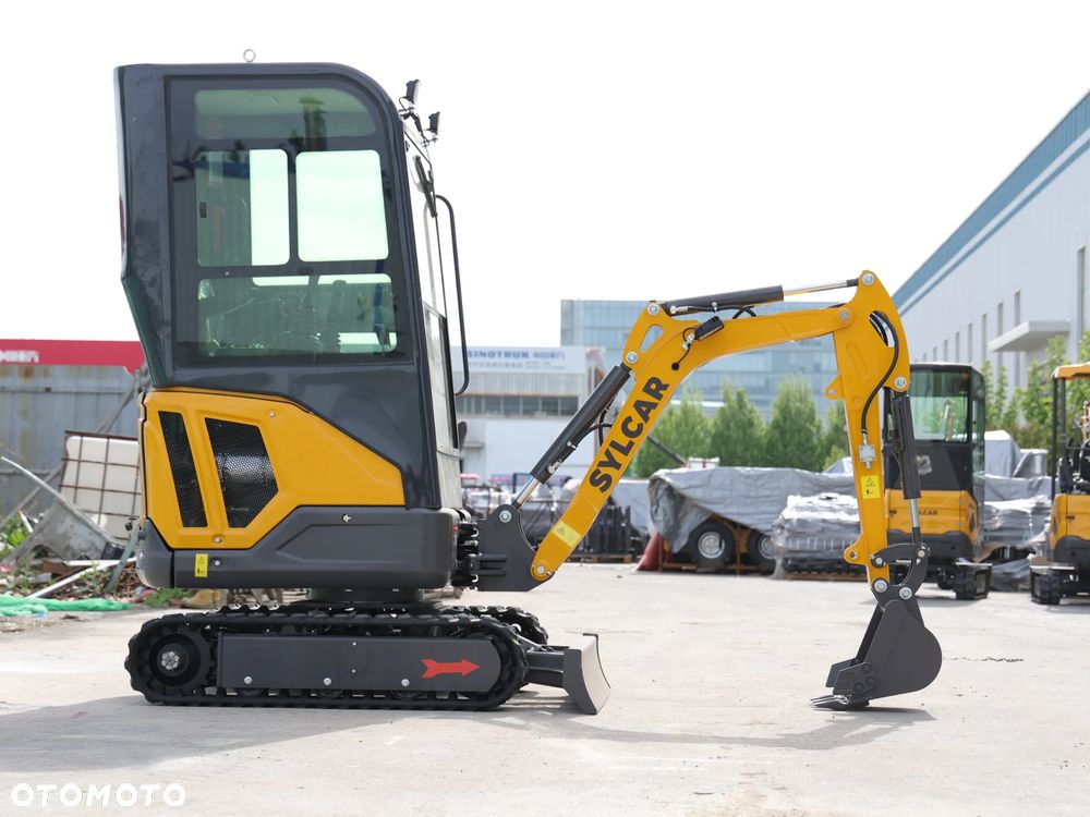 Inny Minikoparka Sylcar SC16SK - 6