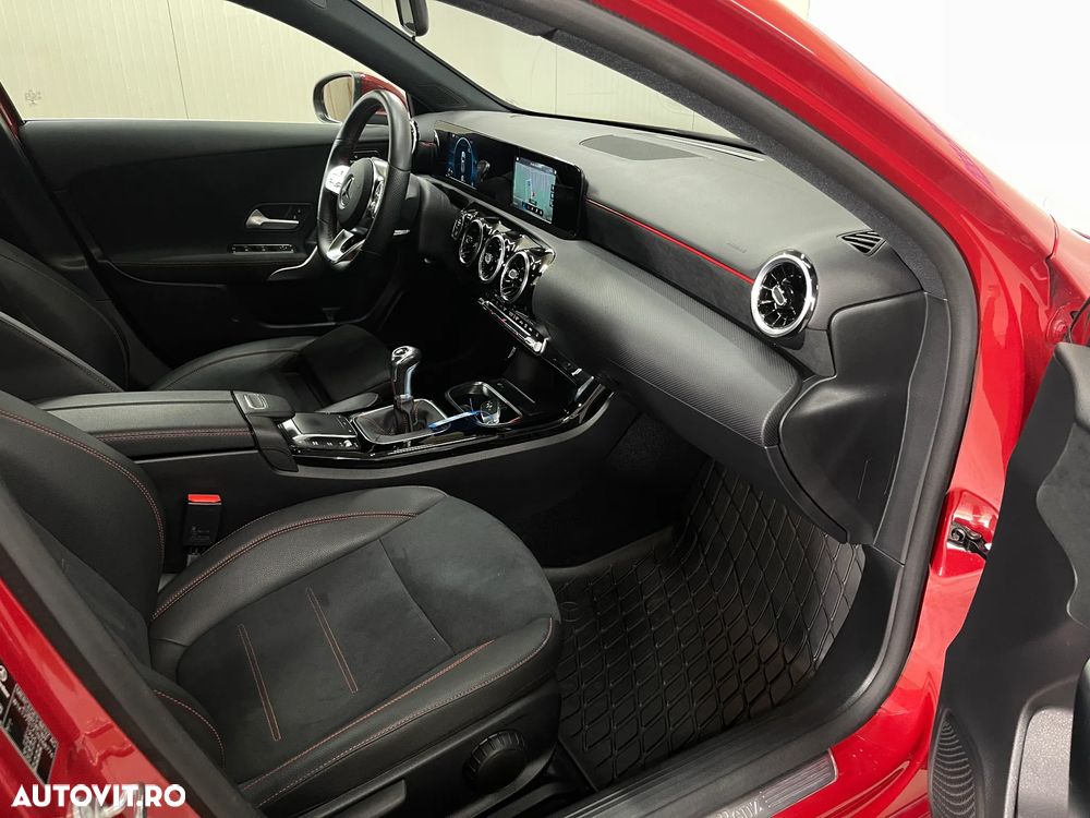 Mercedes-Benz A 200 d AMG Line - 10