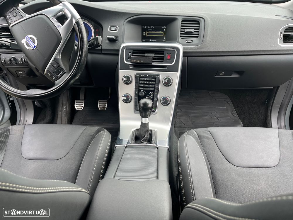 Volvo S60 1.6 D2 Drive R-Design Start/Stop - 12