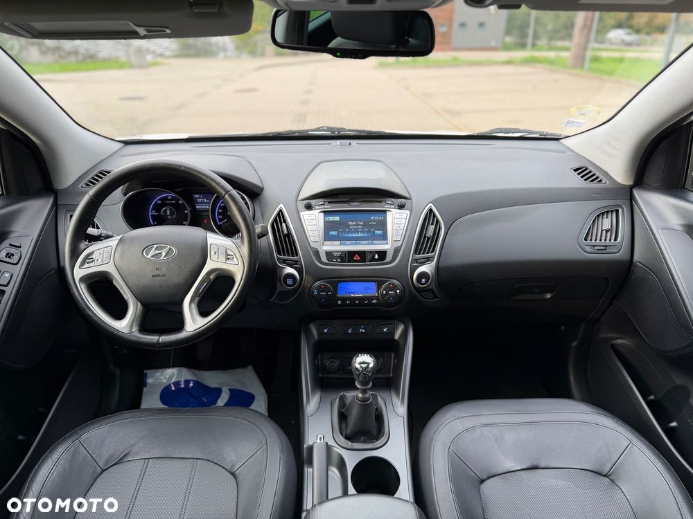 Hyundai ix35 2.0 CRDi 4WD Premium - 26