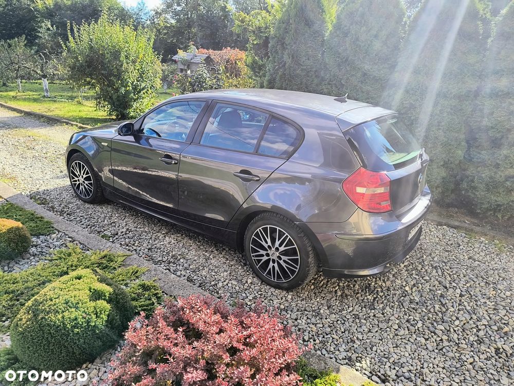 BMW Seria 1 116i - 1