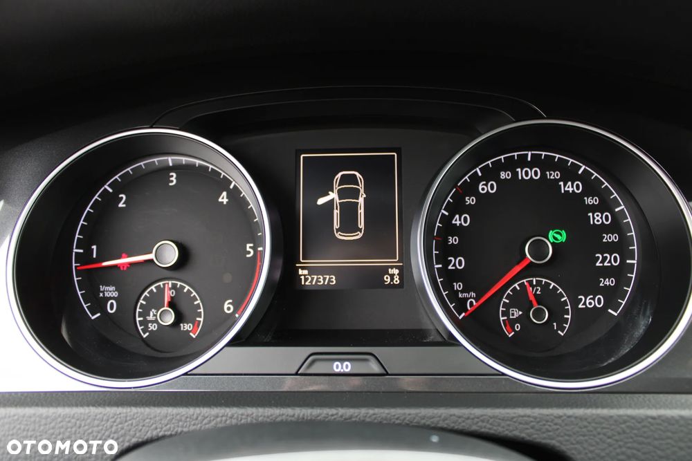 Volkswagen Golf 1.6 BlueTDI DSG Trendline - 29