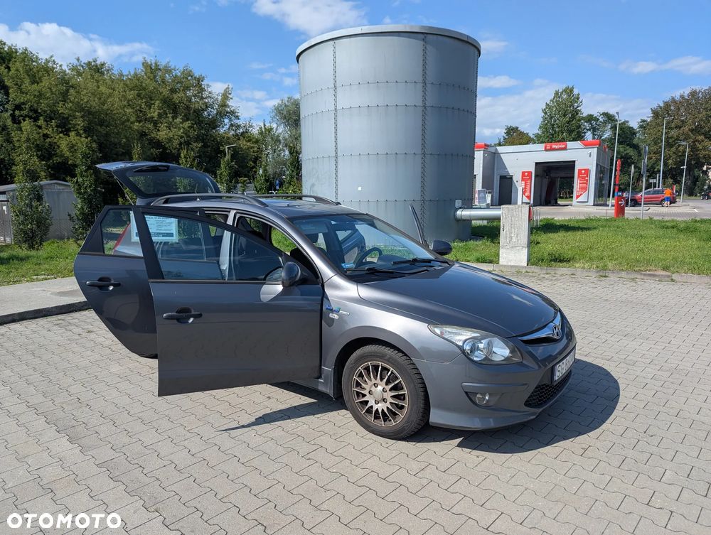 Hyundai i30 i30cw 1.4 blue Comfort - 19