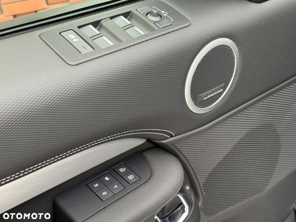 Land Rover Discovery D350 Gemini - 20