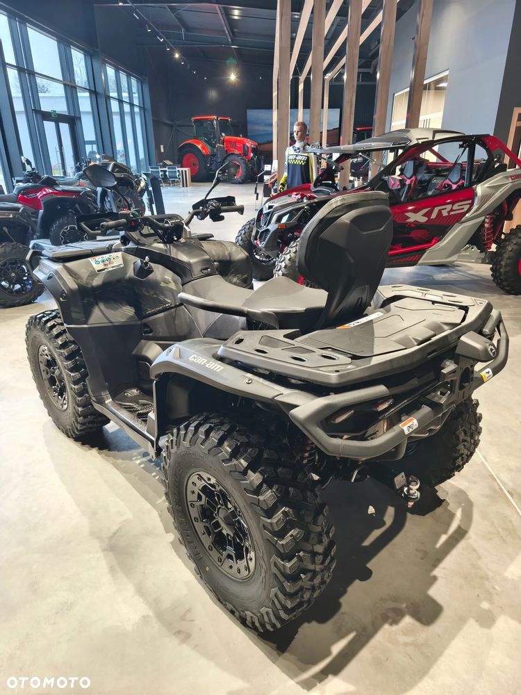 Can-Am Outlander Max - 4