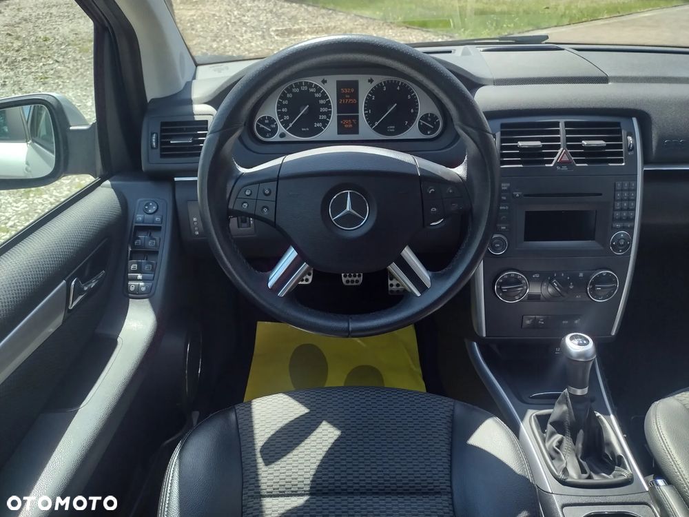 Mercedes-Benz Klasa B 160 BlueEFFICIENCY - 16