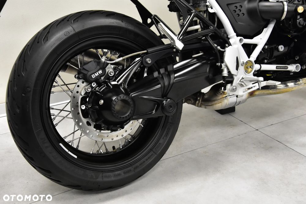 BMW R - 38