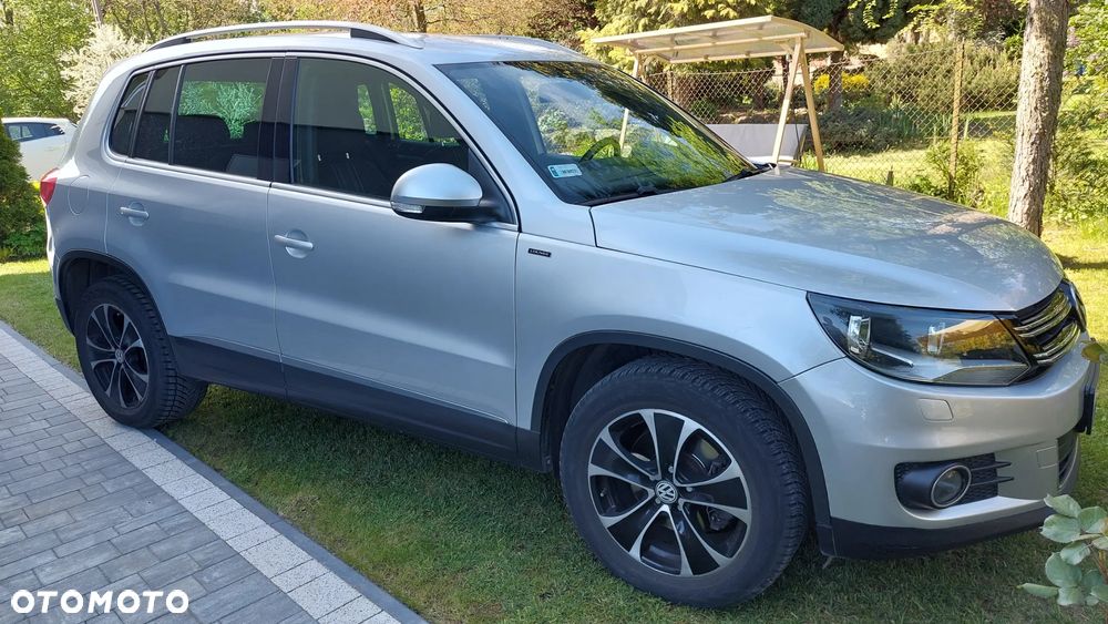 Volkswagen Tiguan 1.4 TSI BlueMotion Technology Lounge Sport & Style - 4