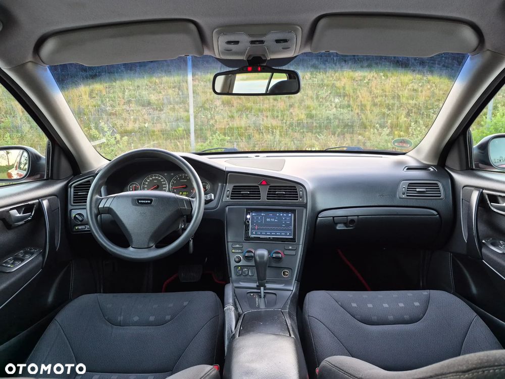 Volvo S60 2.4 Edition - 19
