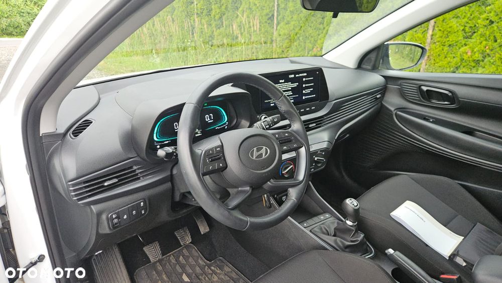 Hyundai Bayon - 12