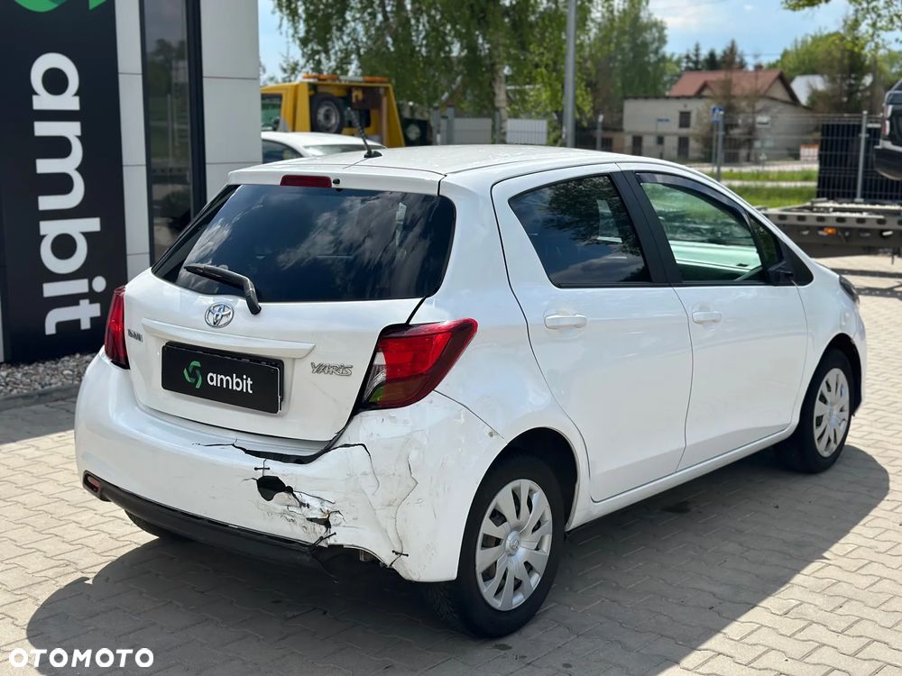 Toyota Yaris - 6