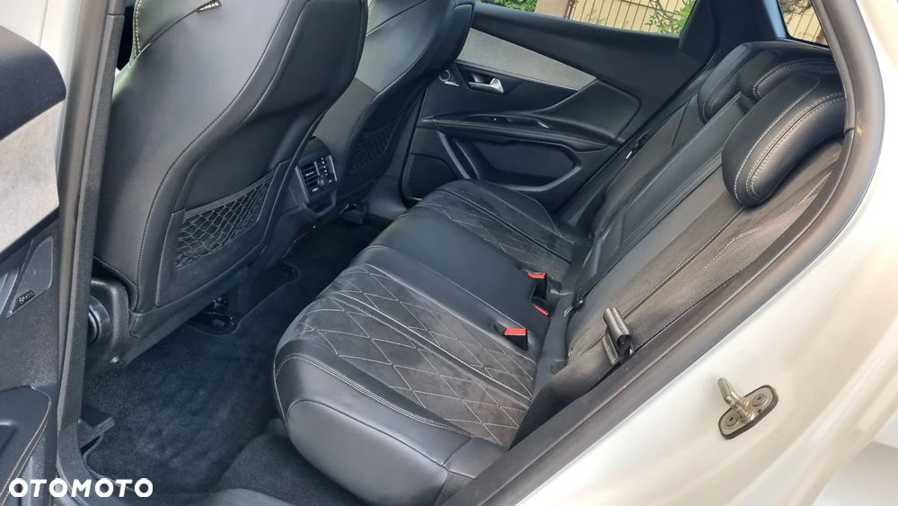 Peugeot 3008 2.0 BlueHDi GT S&S EAT6 - 17