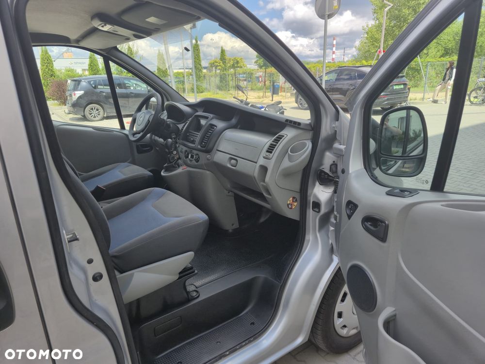 Renault Trafic - 28