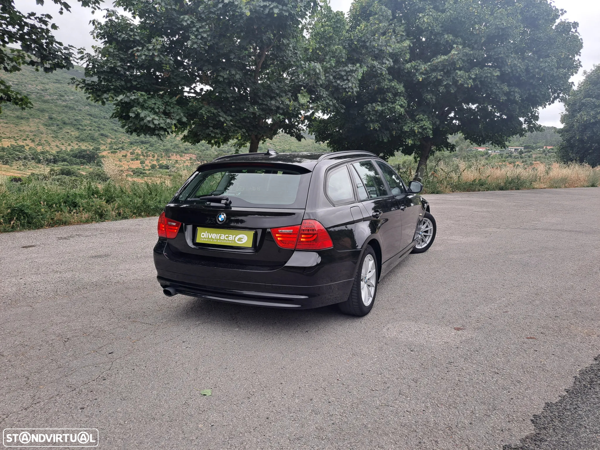 BMW 320 d Touring EfficientDynamics Navigation - 4