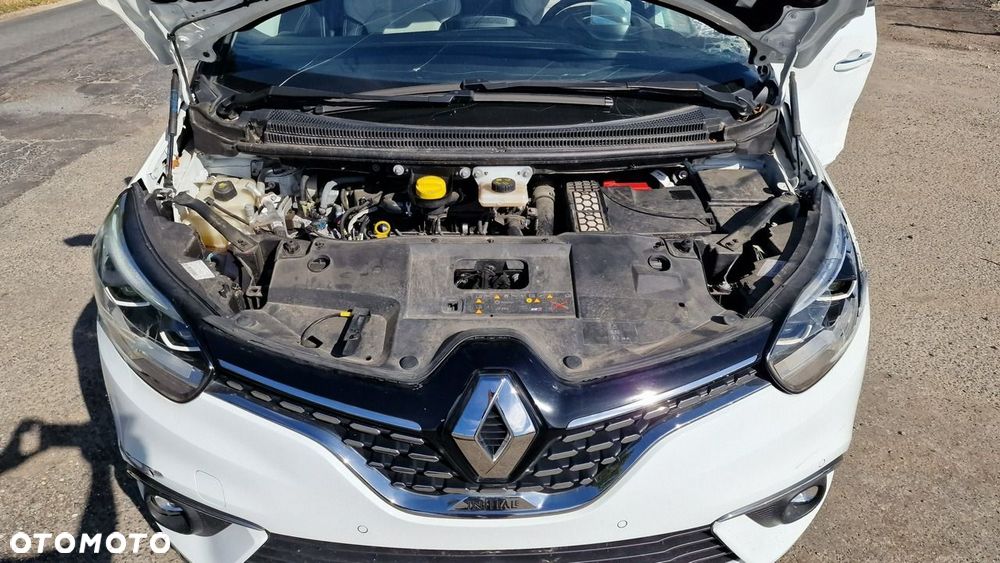 Renault Grand Scenic - 25