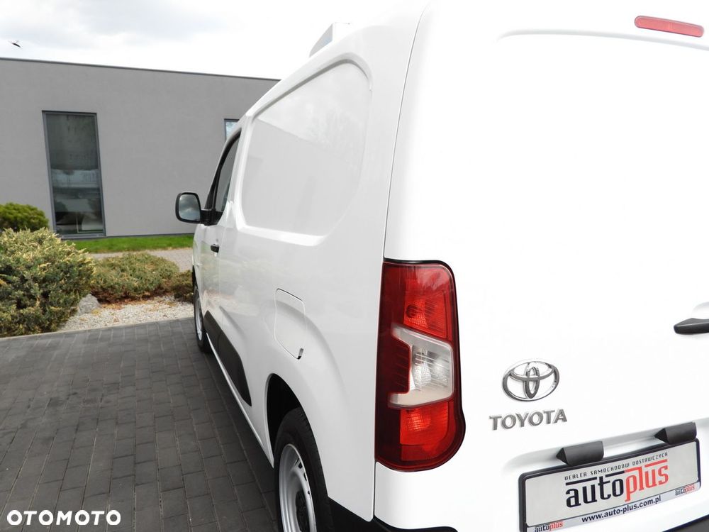 Toyota PROACE CITY  FURGON CHŁODNIA  -15*C ZASILANIE 230V TEMPOMAT KLIMATYZACJA  100KM - 18