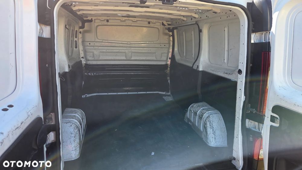 Renault Trafic - 8